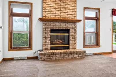 985 Springs Road, Fond du Lac, WI 54935 - Photo 7