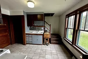 809 9th St, Waupaca, WI 54981 - Photo 5