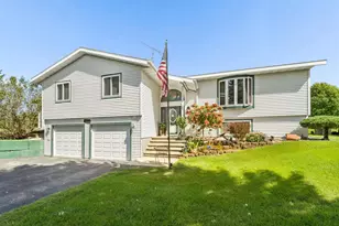 N8524 Hickory Rd, Beaver Dam, WI 53916 - Photo 1