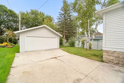 405 Ellis Street, Fond du Lac, WI 54935 - Photo 23