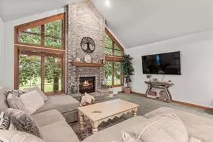 4469 W Fieldwood Ln, Appleton, WI 54913 - Photo 5