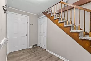 1937 Simpson St, Oshkosh, WI 54902 - Photo 11