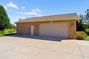 W5768 Firelane 12, Menasha, WI 54952 - Photo 55