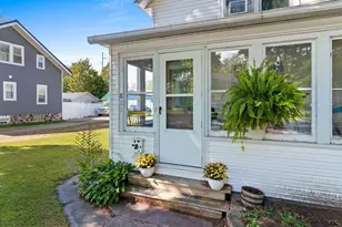 811 S Lafayette St, Shawano, WI 54166 - Photo 5