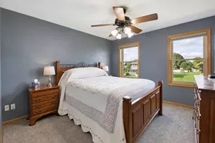 1445 W Breckenridge Ct, Appleton, WI 54914 - Photo 27