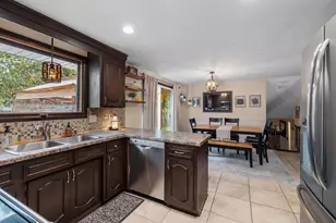 2578 Vicki Ln, Green Bay, WI 54311 - Photo 11