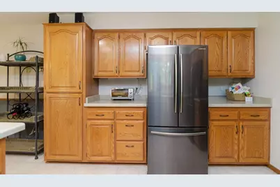 600 Harvard Drive, Neenah, WI 54956 - Photo 15
