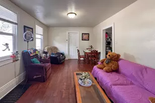 1019 E Walnut St, Green Bay, WI 54301 - Photo 5