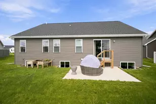 3455 E Rubyred Dr, Appleton, WI 54913 - Photo 35