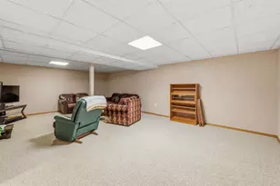 172 Yacoub Ln, Fond du Lac, WI 54935 - Photo 21
