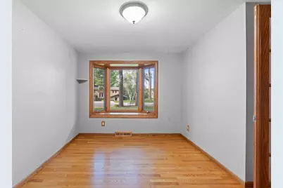 3046 Bay View Drive, Green Bay, WI 54311 - Photo 37