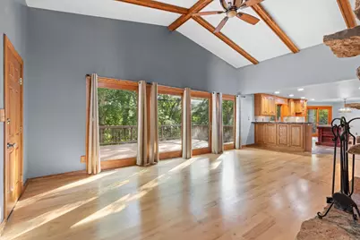 3046 Bay View Drive, Green Bay, WI 54311 - Photo 13