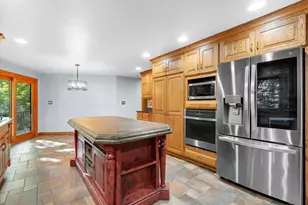 3046 Bayview Dr, Green Bay, WI 54311 - Photo 23