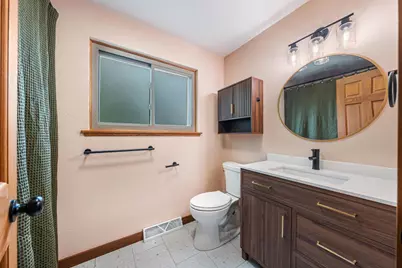 1730 N Briarcliff Drive, Appleton, WI 54915 - Photo 35