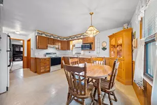 815 Irvington St, Green Bay, WI 54304 - Photo 7
