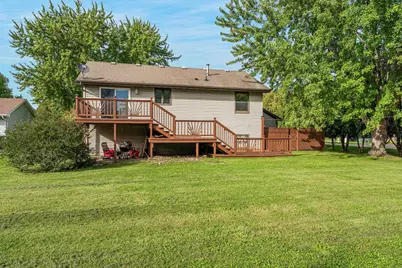 729 Farmington Avenue, Oshkosh, WI 54901 - Photo 15