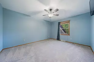 729 Farmington Ave, Oshkosh, WI 54901 - Photo 35