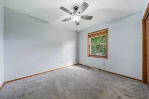 729 Farmington Ave, Oshkosh, WI 54901 - Photo 33