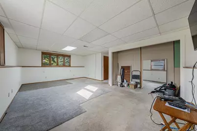 729 Farmington Avenue, Oshkosh, WI 54901 - Photo 37