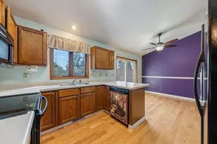 729 Farmington Ave, Oshkosh, WI 54901 - Photo 23