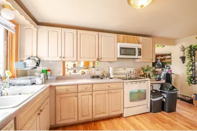 1106 St Agnes Drive, Green Bay, WI 54304 - Photo 11