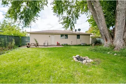 1106 St Agnes Drive, Green Bay, WI 54304 - Photo 19