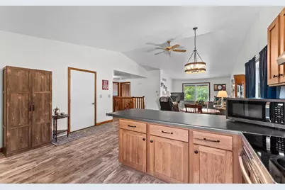 1992 True Lane, Green Bay, WI 54304 - Photo 43