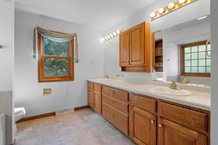 N2346 Rolling Ridge Ct, Waupaca, WI 54981 - Photo 29