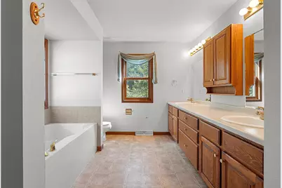 N2346 Rolling Ridge Court, Waupaca, WI 54981 - Photo 27