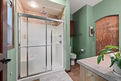 1048 Faversham Way, Green Bay, WI 54313 - Photo 15