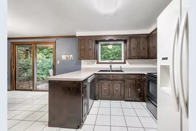 153 Cliffview Drive, Green Bay, WI 54302 - Photo 11