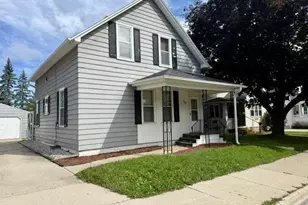 1184 Shawano Ave, Green Bay, WI 54303 - Photo 1