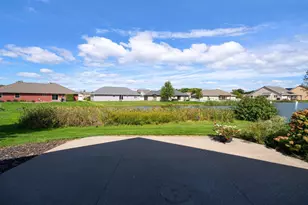 2916 Fox Tail Ln, Menasha, WI 54952 - Photo 27
