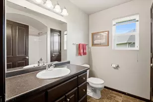 2916 Fox Tail Ln, Menasha, WI 54952 - Photo 19