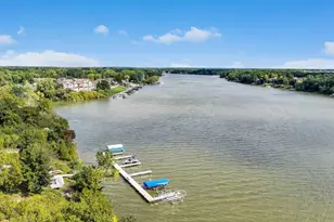 2130 Lost Dauphin Rd, De Pere, WI 54115 - Photo 47