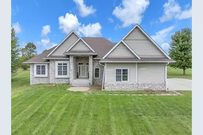 7611 Fairway Lane, West Bend, WI 53090 - Photo 5
