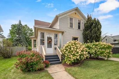 315 Van Street, Neenah, WI 54956 - Photo 1