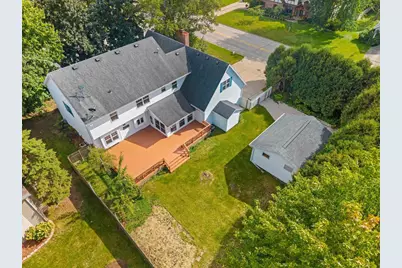 1498 Parkway Drive, Green Bay, WI 54304 - Photo 15
