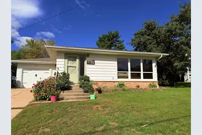 318 W Elm Street, Wautoma, WI 54982 - Photo 1