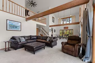 3350 Lakeview Dr, Suamico, WI 54173 - Photo 19