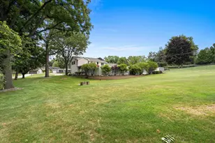 1938 Strawberry Ln, Green Bay, WI 54304 - Photo 67