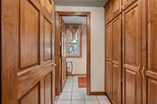 1938 Strawberry Ln, Green Bay, WI 54304 - Photo 17