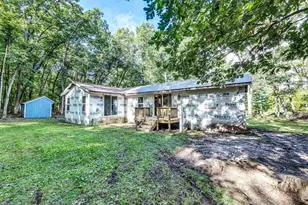 N2450 E Pine Cir, Redgranite, WI 54970 - Photo 3