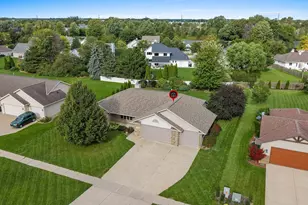 2328 Lost Dauphin Rd, De Pere, WI 54115 - Photo 23