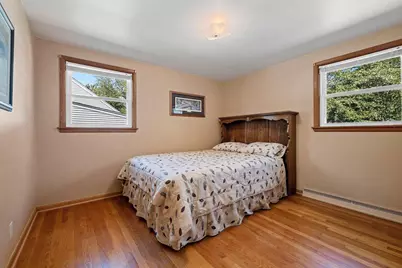 1086 Thorndale Street, Green Bay, WI 54304 - Photo 17