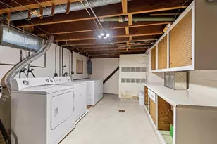1086 Thorndale St, Green Bay, WI 54304 - Photo 27