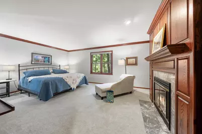2085 Crestwood Springs Drive, Green Bay, WI 54304 - Photo 23