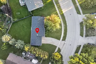 2516 N Summit St, Appleton, WI 54914 - Photo 11