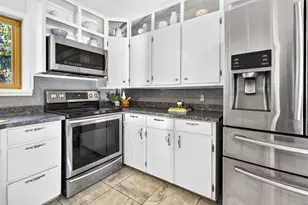 421 S Lake St, Neenah, WI 54956 - Photo 23