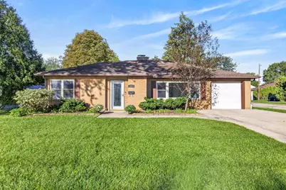 421 S Lake Street, Neenah, WI 54956 - Photo 1